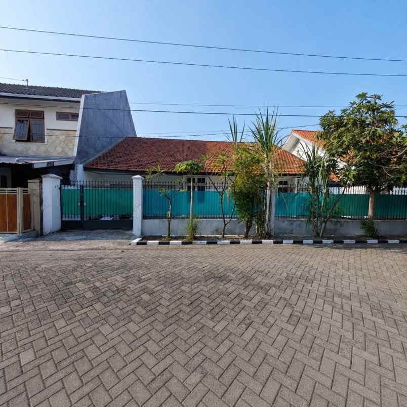 dijual rumah medokan ayu rungkut