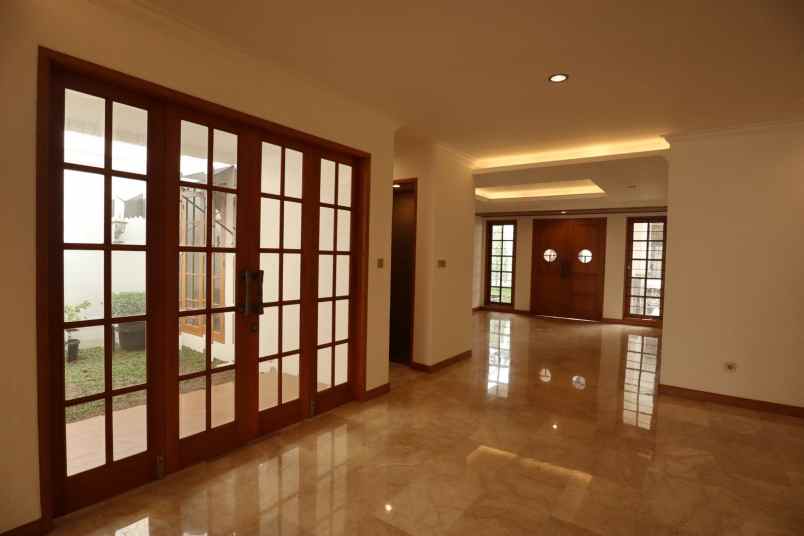 dijual rumah mewah cantik pondok indah