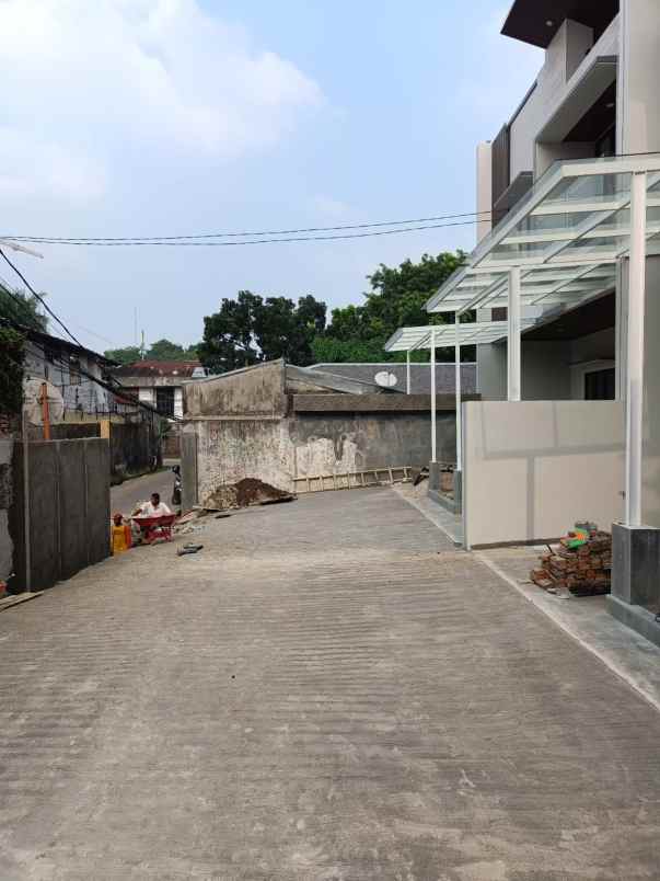 dijual rumah minimalis di kebayoran baru jaksel