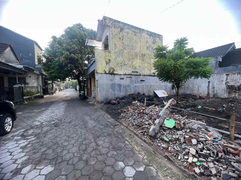 dijual rumah murah dekat blok o di banguntapan