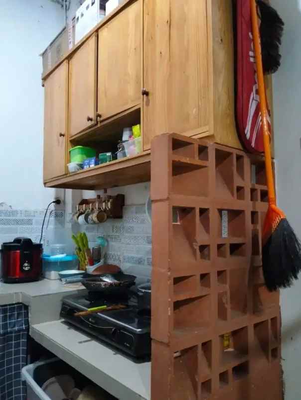 dijual rumah murah di rawa kalong harga nego