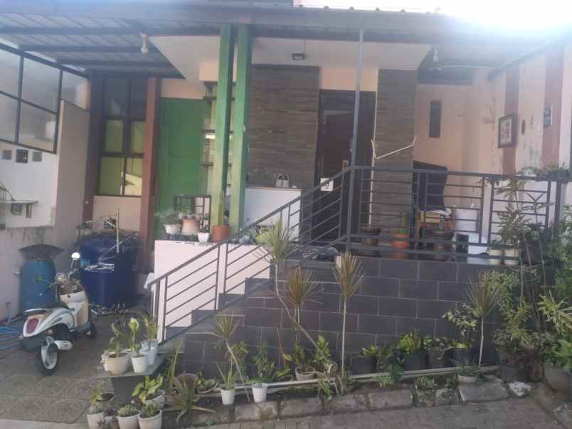 dijual rumah pada asih cimahi atas