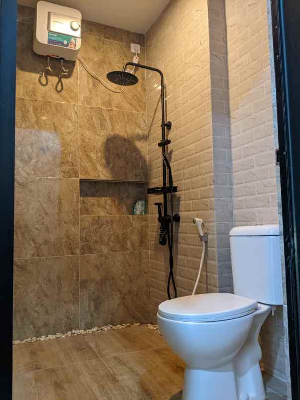 dijual rumah palagan km 15 5