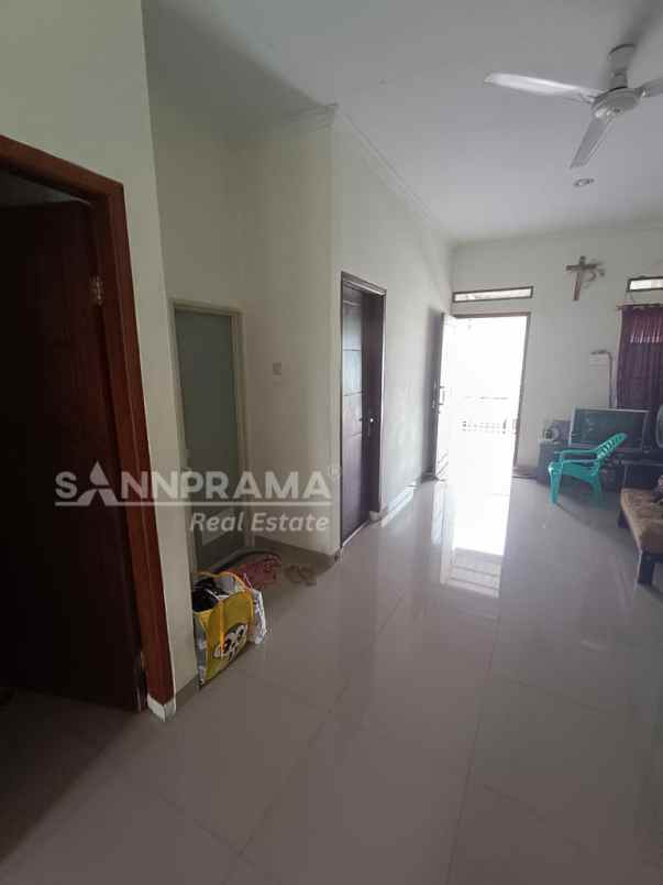 dijual rumah pancoran mas depok