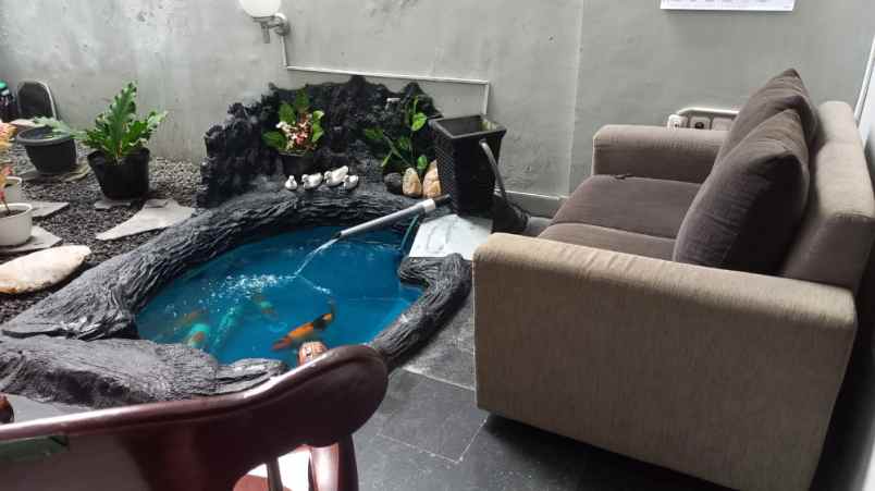 dijual rumah pandugo