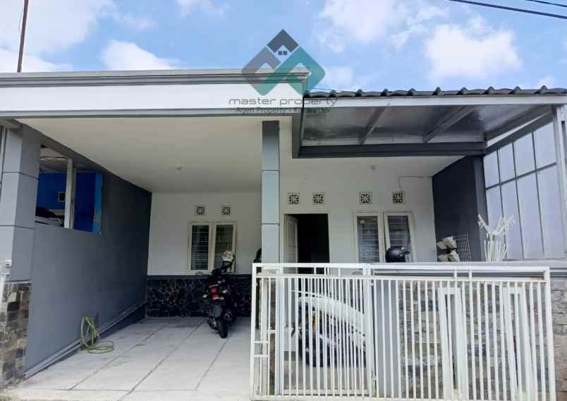 dijual rumah pasirimpun