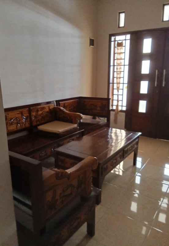 dijual rumah perum omaview bawah malang kota