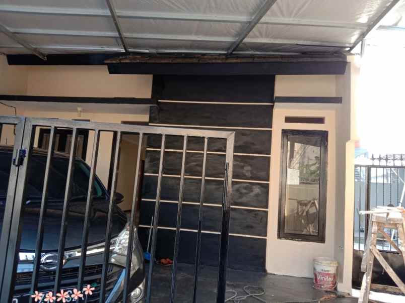 dijual rumah perum rivera hills