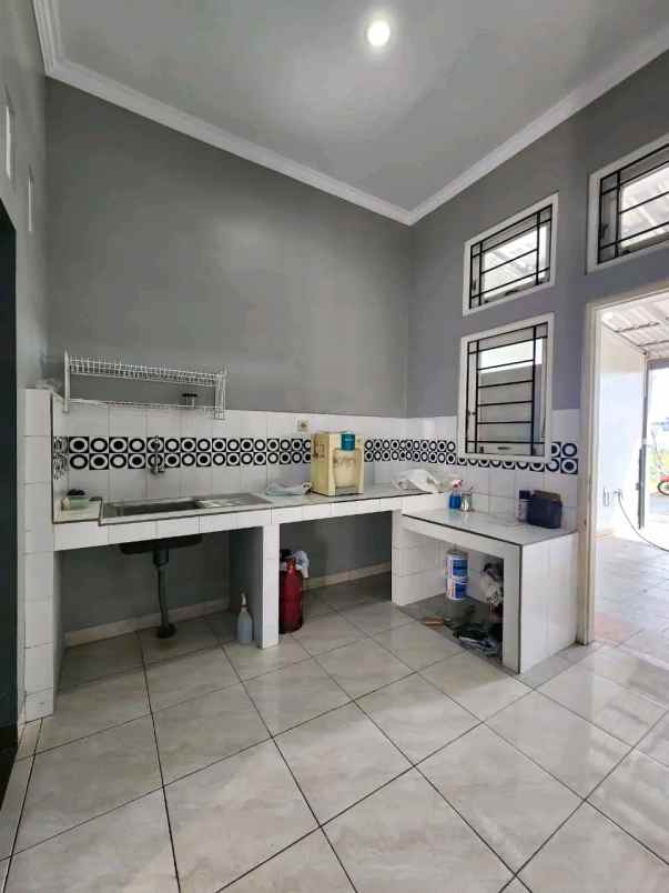 dijual rumah perumahan