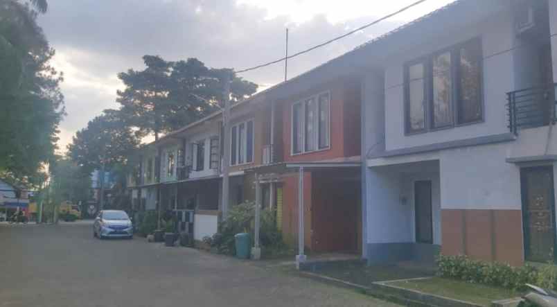 dijual rumah perumahan cinangka garden