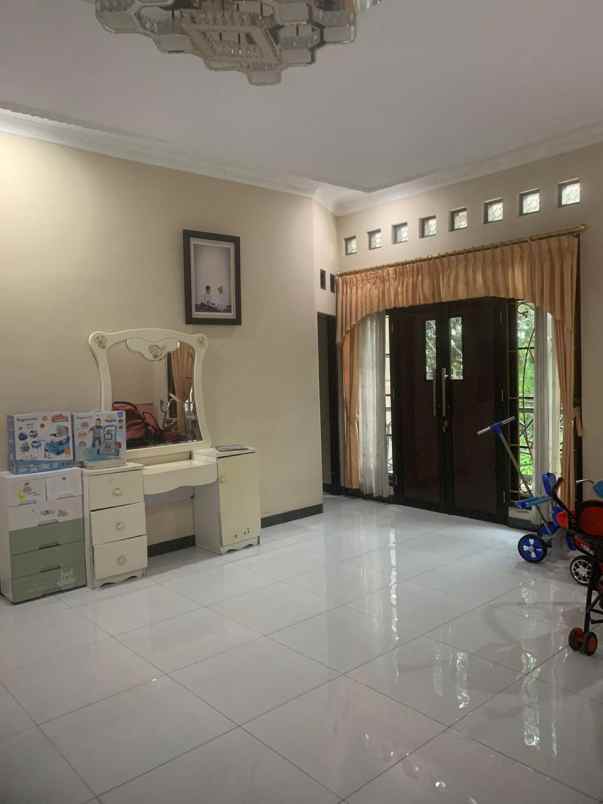 dijual rumah perumahan griya bintara indah