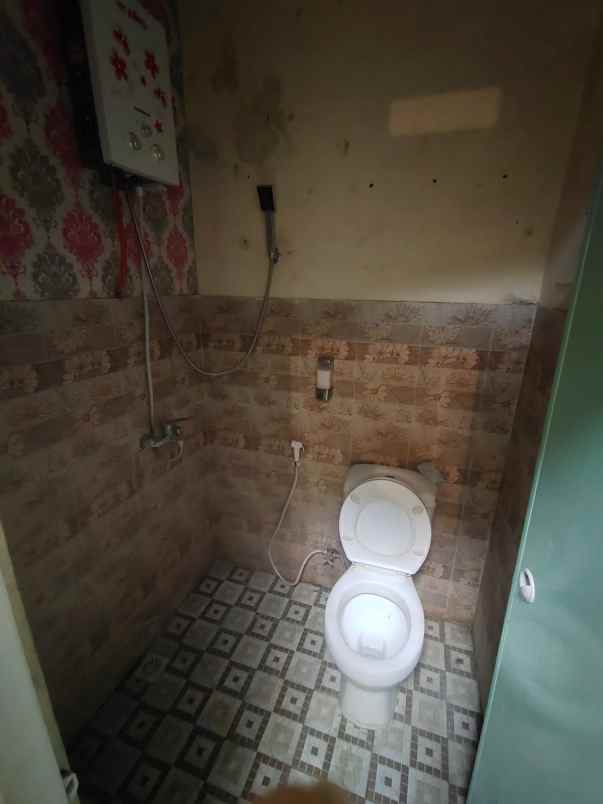 dijual rumah perumahan kedungkandang