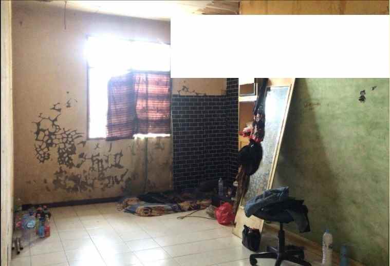 dijual rumah perumahan taman ratu indah