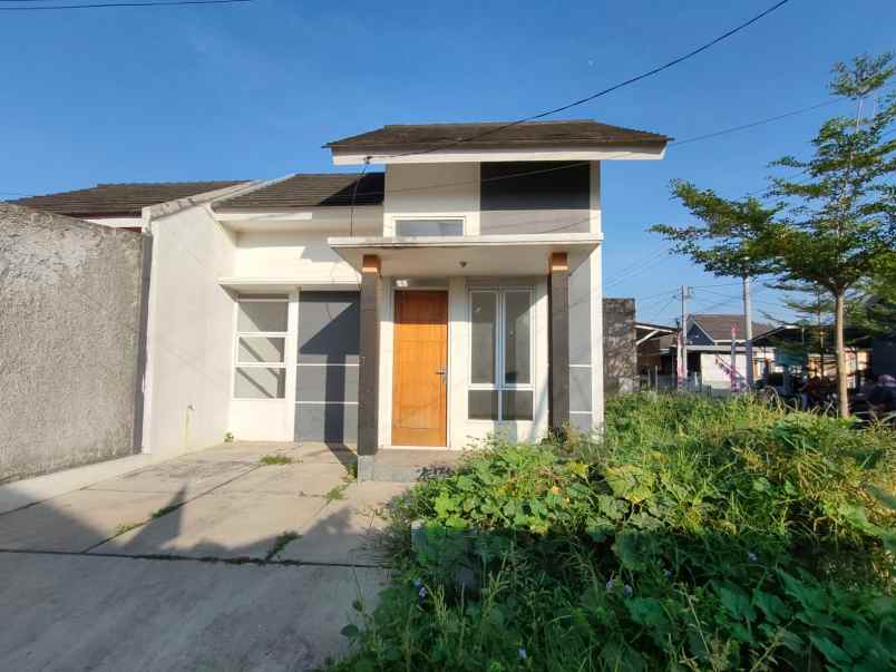 dijual rumah pesona kahuripan 3