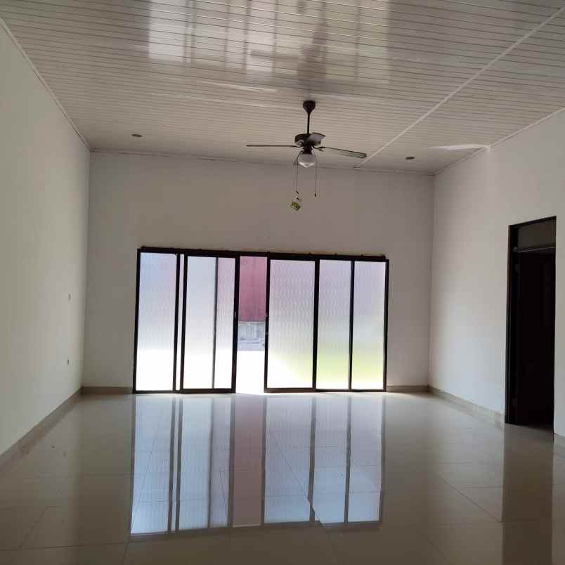 dijual rumah pesona khayangan juanda