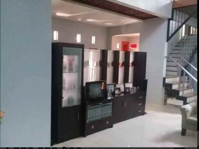 dijual rumah pogung baru