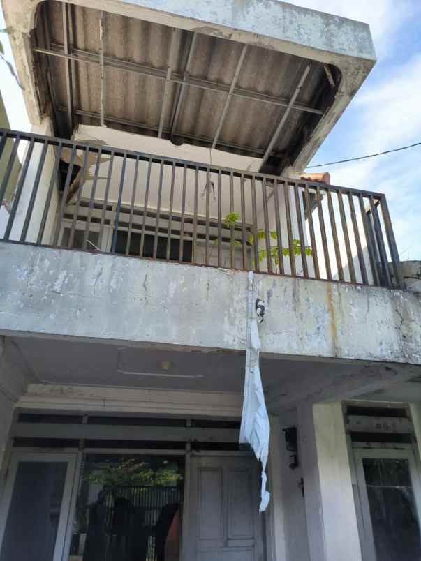 dijual rumah pondok chandra