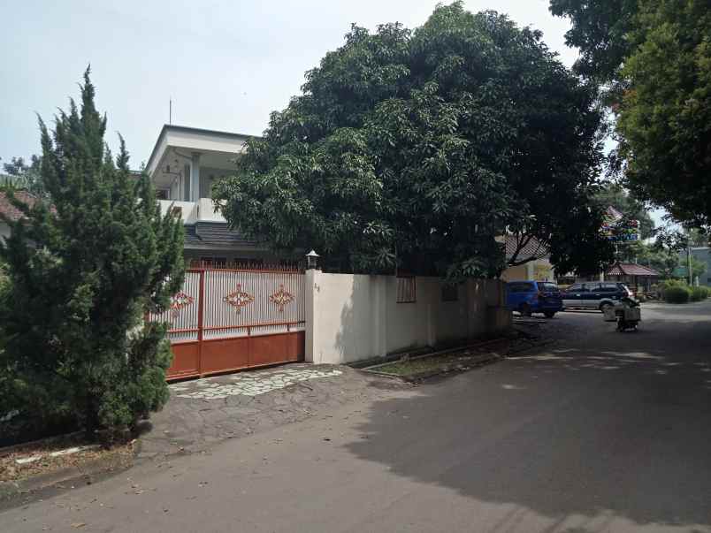 dijual rumah pondok melati