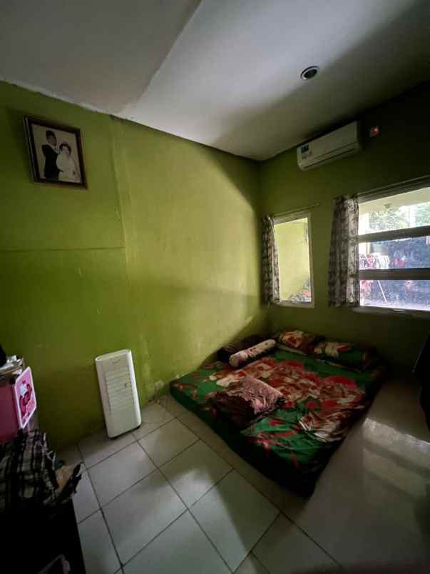 dijual rumah pondok ungu permai