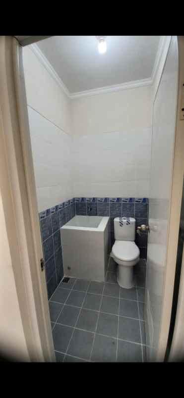 dijual rumah poris indah