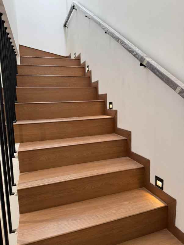 dijual rumah pulo asem pulogadung