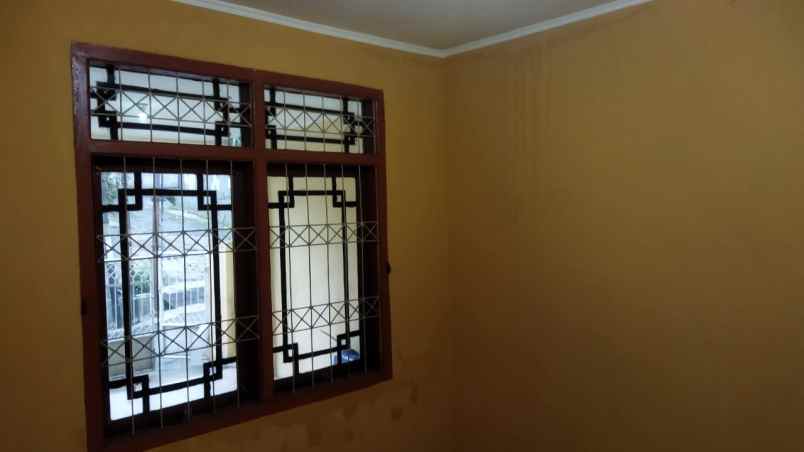 dijual rumah puri cipageran indah