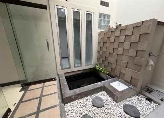 dijual rumah purimas regency