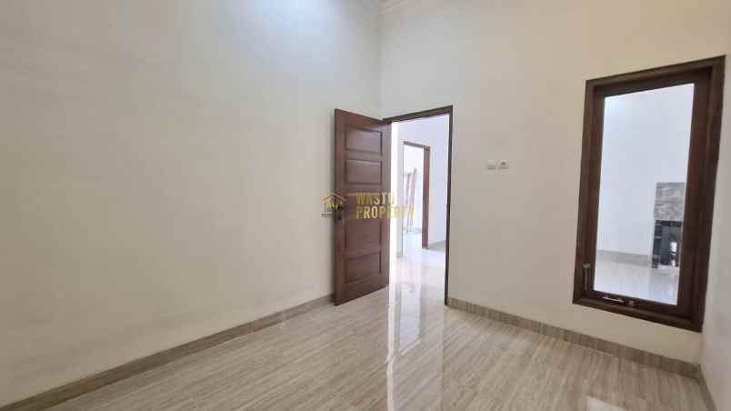 dijual rumah purwomartani kalasan