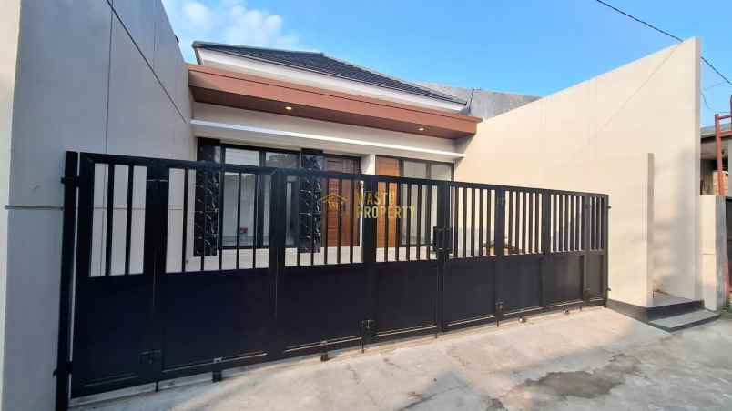 dijual rumah purwomartani kalasan