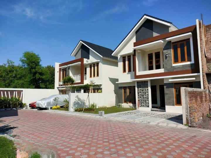 dijual rumah purwomartani kalasan sleman