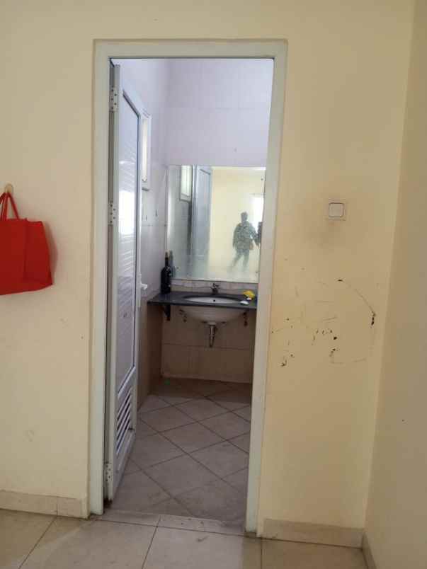 dijual rumah raffles hills cibubur