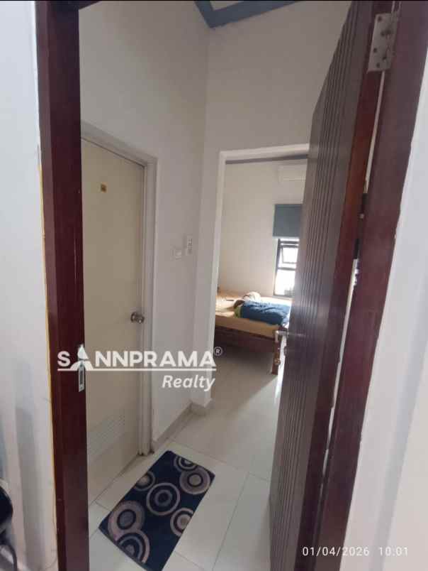 dijual rumah rangkapan kaya pancoran