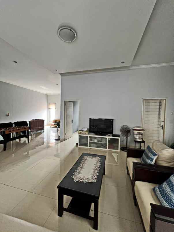 dijual rumah rawamangun jakarta timur