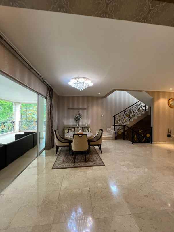 dijual rumah river valley residence