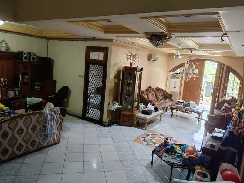 dijual rumah rumah cempaka putih tengah