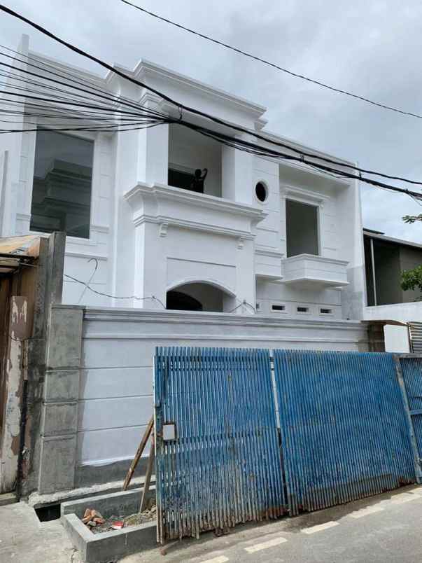 dijual rumah rumah mewah american