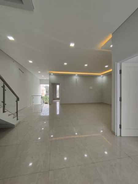 dijual rumah rumah pulomas jakarta timur