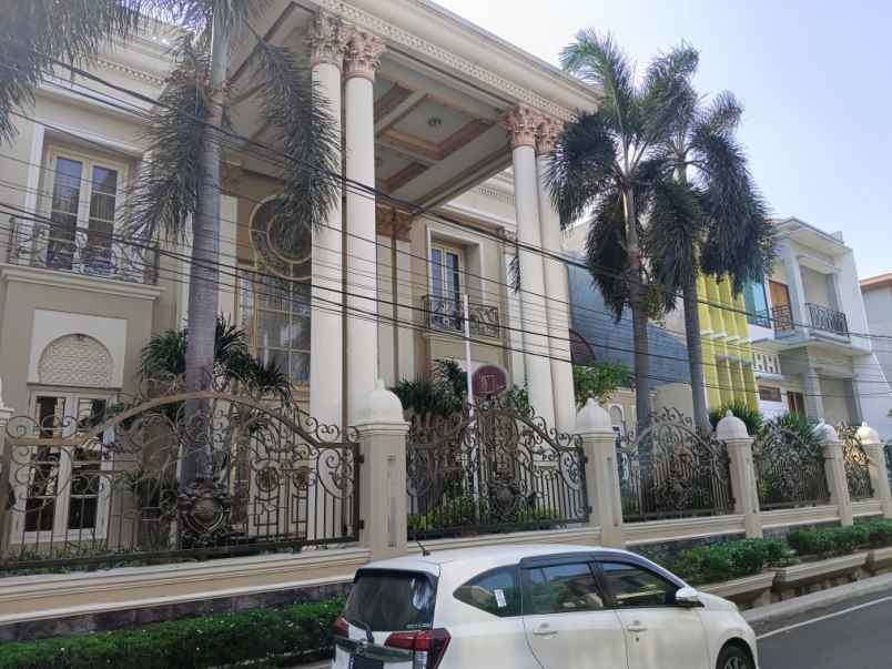 dijual rumah rumah taman duren sawit