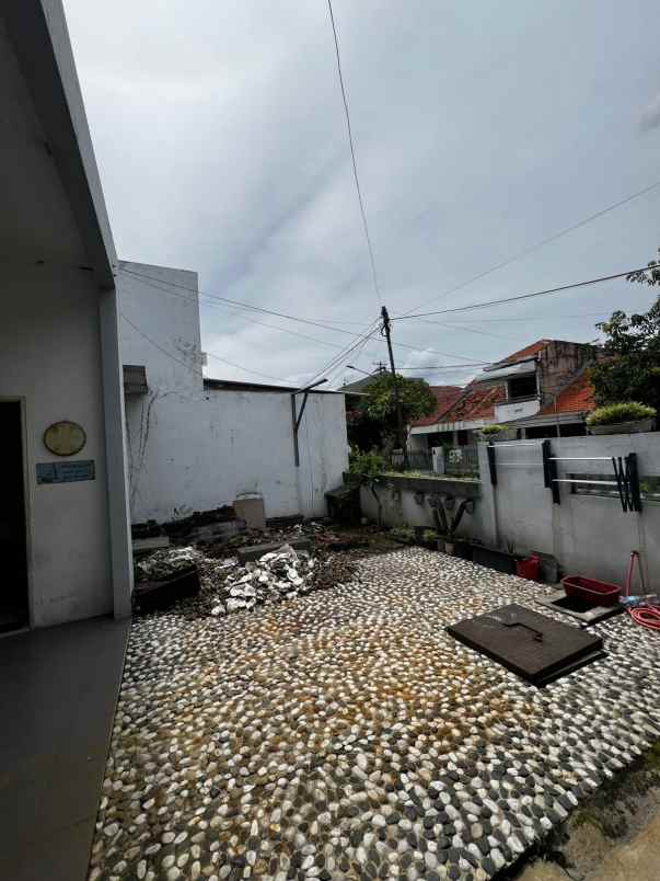 dijual rumah rungkut mejoyo