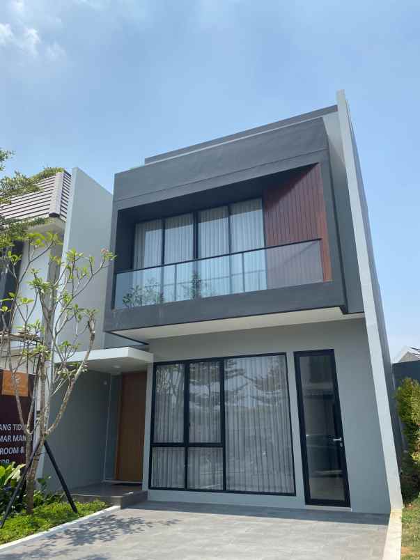 dijual rumah sambiroto