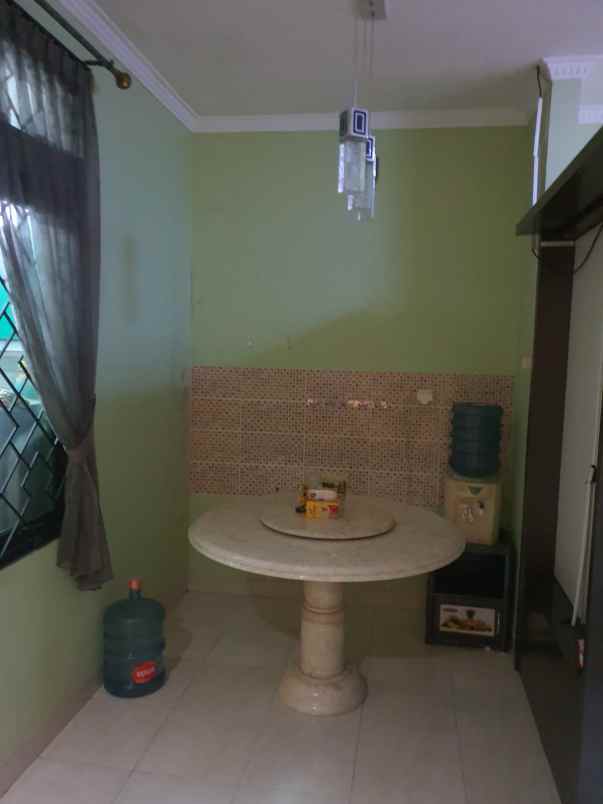 dijual rumah sariwangi