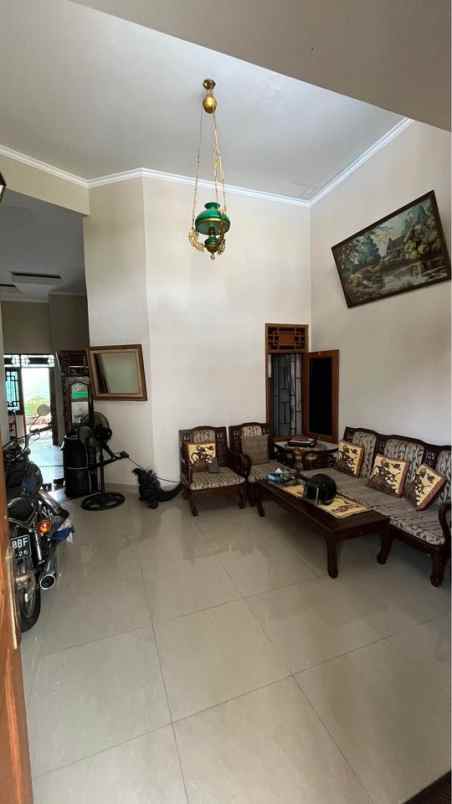 dijual rumah sawangan depok