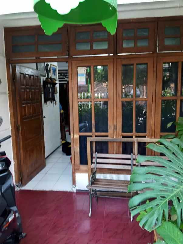 dijual rumah sawojajar 1