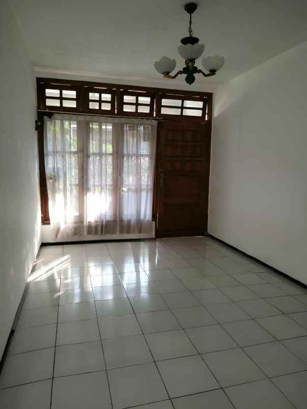 dijual rumah sawojajar 1