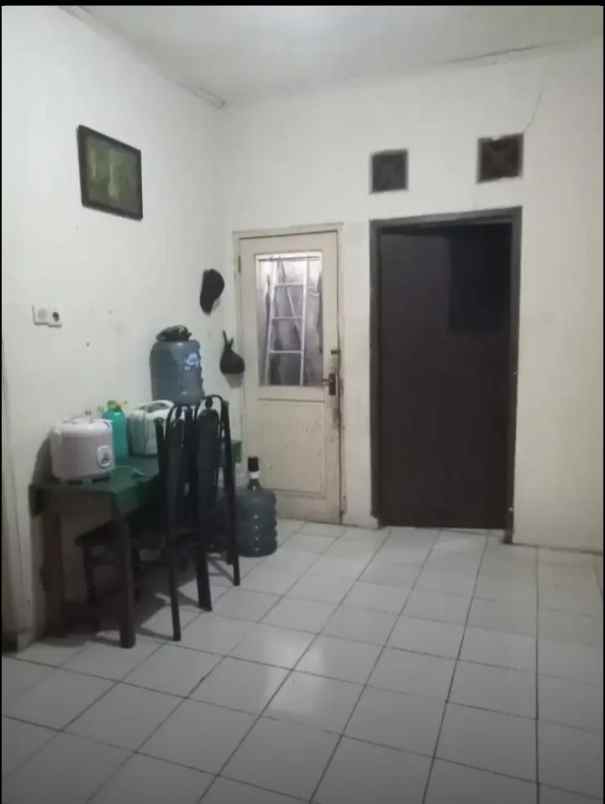 dijual rumah second murah di ciputat