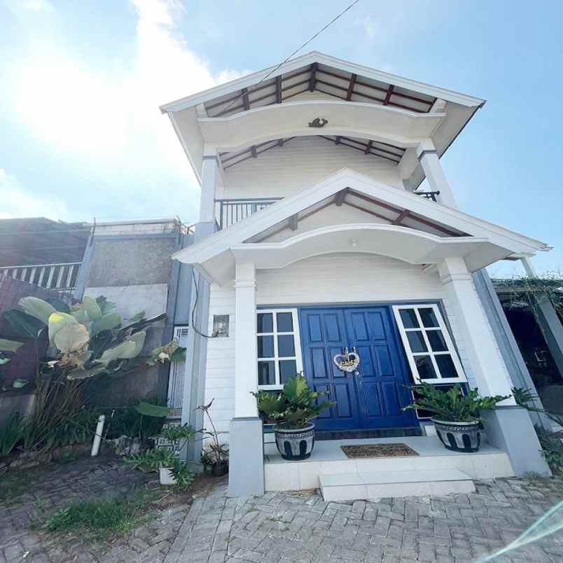 dijual rumah sendang kel penanggungan