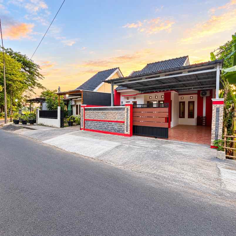 dijual rumah sendangtirto