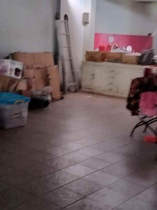 dijual rumah setiabudi