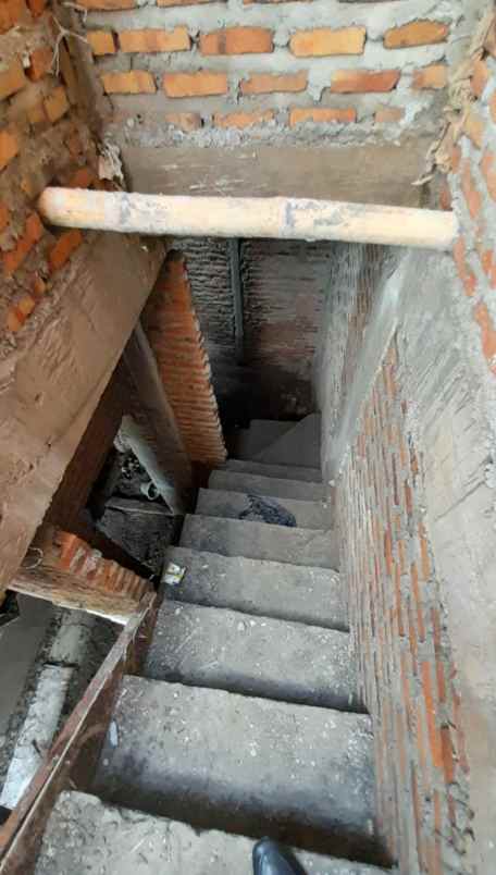 dijual rumah setu cipayung jakarta timur