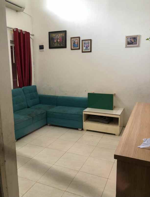dijual rumah siap huni